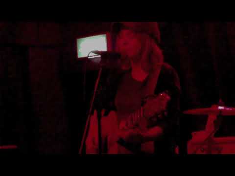 'Spin Wheel' live - Paperplain