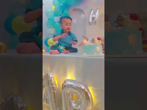 Abdul Rahman so excited cut the cake #short #enjoy #Beautiful #mashaAllah