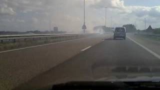 preview picture of video 'Bermbrand op snelweg A65 bij Berkel-Enschot'