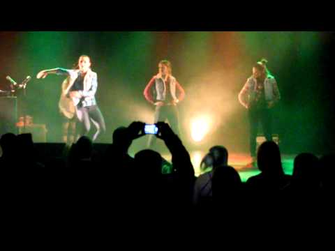 dEEp doWN dopEiZM show @ "Female Takeover"