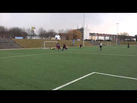 DJK Teutonia Schalke - Allianz Girls Cup 2013: Konter gegen SSV Buer