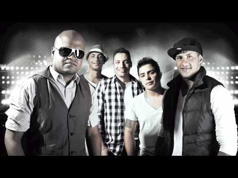 Viraduavesso - Fala Com A Minha Mão