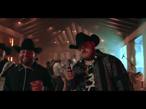 Luis R Conriquez, Grupo Frontera - Dame Un Chance (La Cumbia Bélica) [En Vivo 2023]