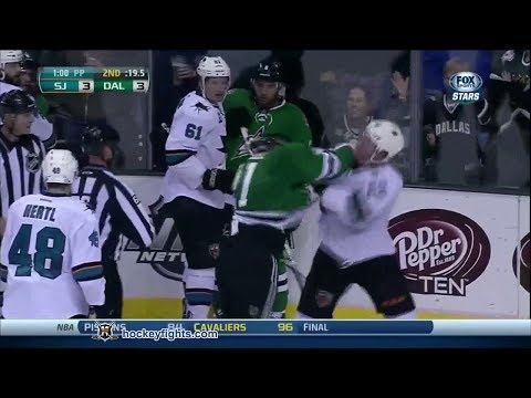 Matt Irwin vs Antoine Roussel Oct 17, 2013