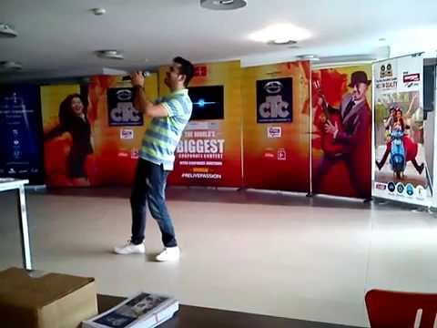 Nitish Kalia Singing- Humnava @CTC Auditions Mic Check