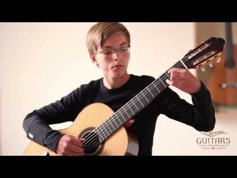 Niklas Junker (13) plays Fingals-Höhle by Johann Kaspar Mertz on a 2005 José Marin Plazuelo