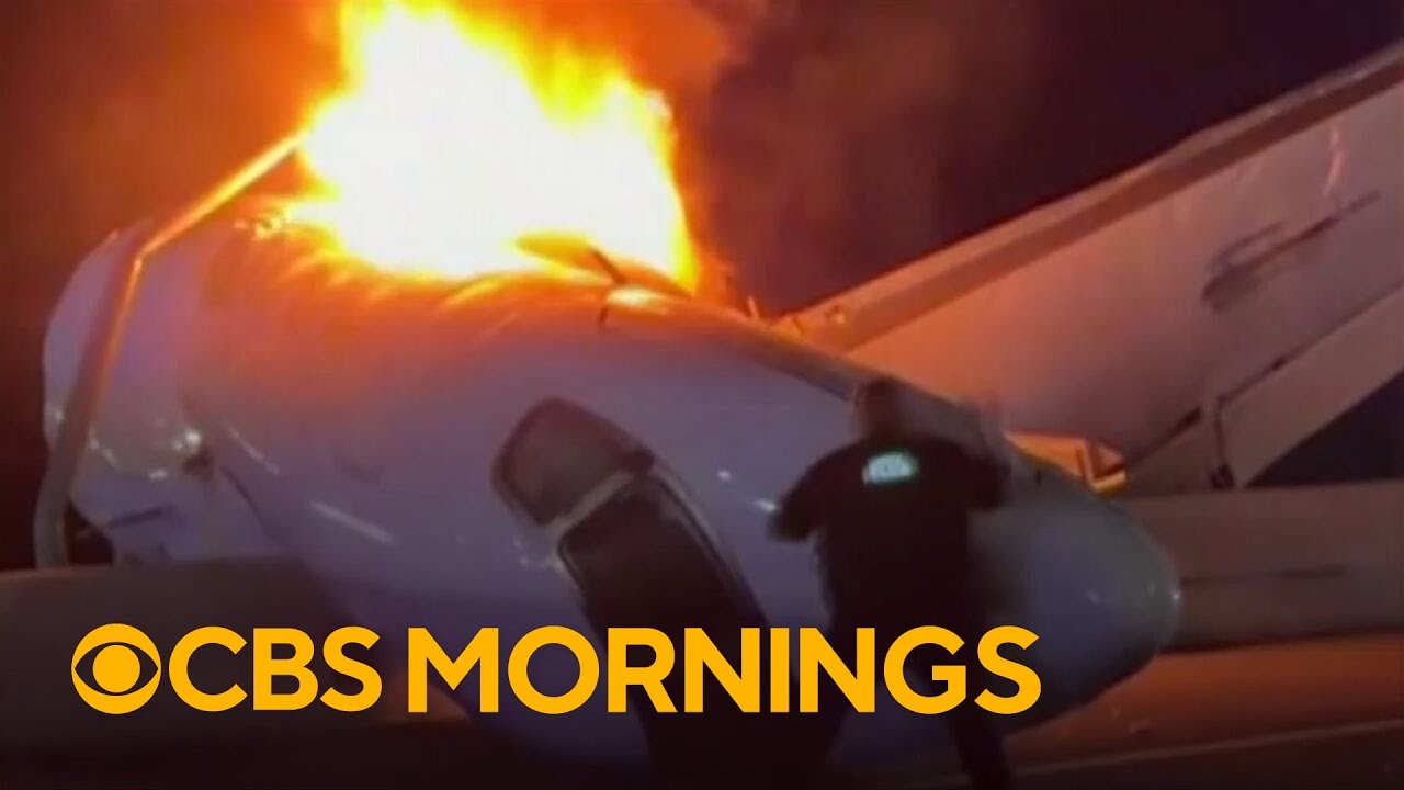 1 person killed, 5 rescued after small plane crashes on busy Texas highway