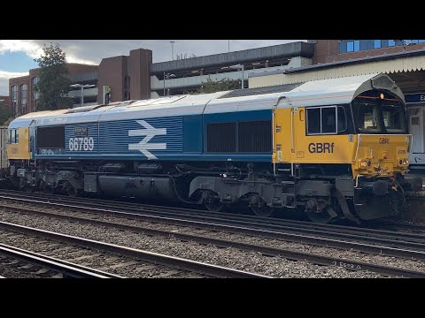 GBRf Celebrity class 66 No.66789 “British Rail 1948-1997” arriving and departing Eastleigh 16/10/20.