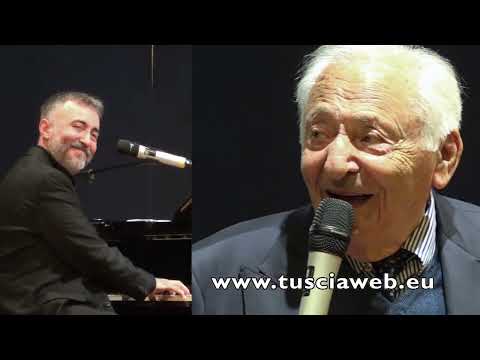 Viterbo - The Pirates of Beauty - Mogol sings Mogol with the audience in concert