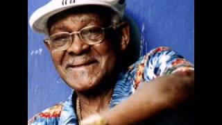 Wonderful Ibrahim Ferrer - Bruca Manigua