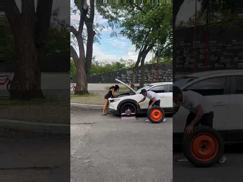 La llanta 🛞/ Desarmado 😂 #funny #comdeymemes #prank #prankfunny #humor #comedia #memes #comedy