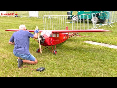 Which full size aircraft is this a radial engine powered model of ?