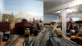 preview picture of video 'MTH O Gauge Spokane Portland & Seattle EMD F-3 Part 2'