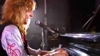 Tublatanka - Live in Amfiteater Bratislava 16.9.1989 (full concert) Tublatanka - Live in Amfiteater Bratislava 16.9.1989 (full concert)