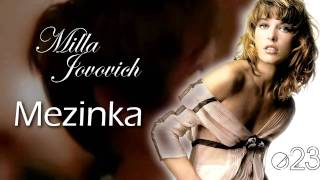 Milla Jovovich - Mezinka