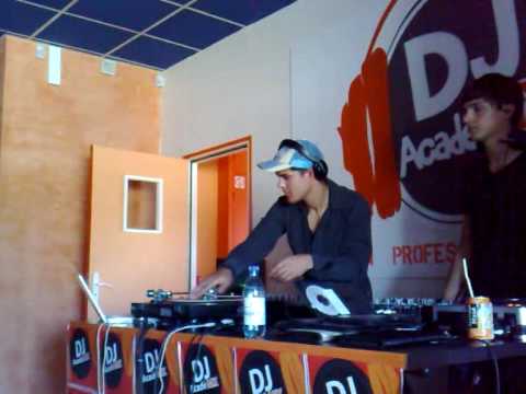 DJ ANGEEZ & DJ SYLVAN JAMS à la DJ ACADEMIX Part5