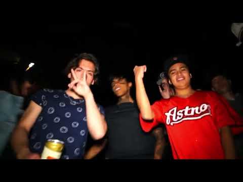 ZOOP ONE - MORENO - (VIDEO OFICIAL)
