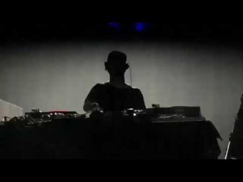 15.8.2015 LOCO DICE @NeoPop Festavial (Portugal) plays Stop File - Oxygen out on Desolat