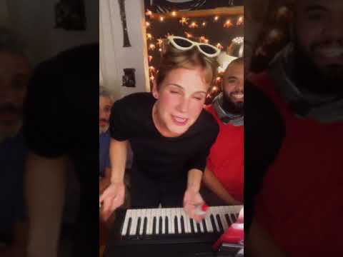 LIVE COM XUXA E CONVIDADOS #andreaveiga #xuxa #juno