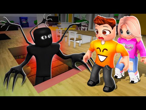 COŚ ŻYJE W NASZEJ PIWNICY na BROOKHAVEN w ROBLOX!