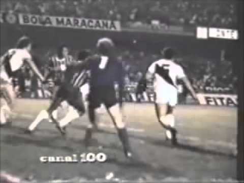 Gol do Basílio em 1977 - Corinthians x Ponte Preta