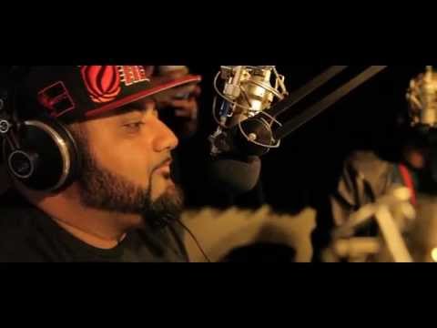 Spittin Cobra (UMR) Plays "Collabo Or No" @ The DMS Show (TECH N9NE VS TWISTA, EMINEM VS JAY Z)
