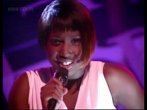 Michelle Gayle: Sweetness top of the pops 1994