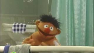 Sesamstraat - Zoek De Zeep - Ernie