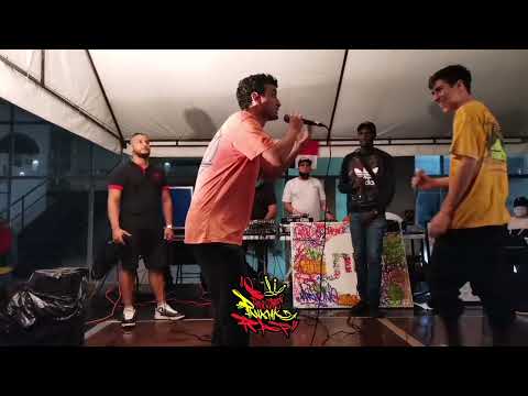 4tos / Thunsuder vs Zandert / Uni2s / #redbull #godlevel #urbanroostersnetwork #rap #4x4