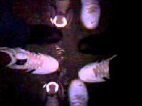 baietii din Cernesti la iarba verde