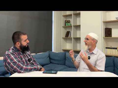 Si përshkruhen hyrijet e Xhenetit në Kuran?