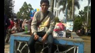 Download lagu DJ DHIMAZ 30 3 2016 SP CLUB PEKANBARU CLOSING IN PARTY mp3