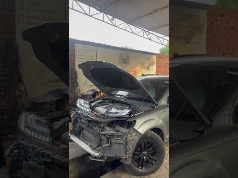 Audi Q7 headlights upgraded
