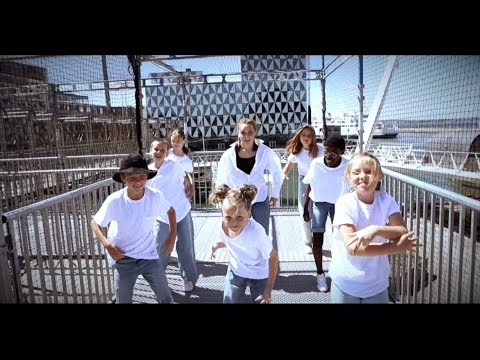 Majken Henrika - Vilda hjärtan feat. Maja Gullstrand (Official music video)