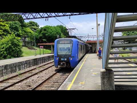 Supervia 2020 - 16/12/2020 - CNR série 3.000 na estação de trem de Bento Ribeiro - RJ