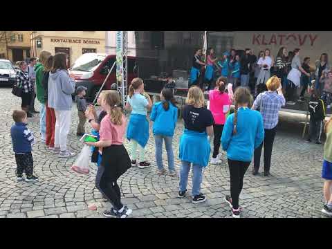 Easter Cup Klatovy 2022 - Klatovské náměstí patří Surikatám