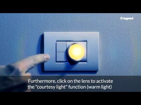 Video Lampa de veghe cu functie de emergenta si lanterna