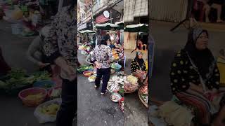 Phnom Penh 🇰🇭: Wat Botum to Night Market (2/2)