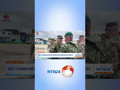 Helicópteros de EE. UU. con capacidad de ataque sobrevuelan Tumaco, Colombia
