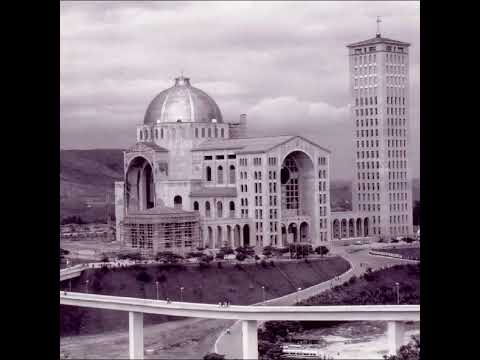 Imagens da construção da BASÍLICA NOVA...