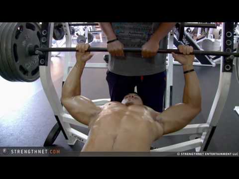 Mike C 405lbs x 5 on Bench Press at 18 Years Old