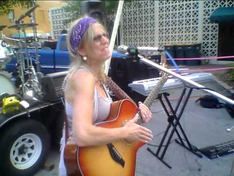 magda  hiller, blondes!  2011