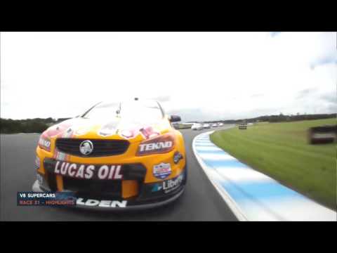 HIGHLIGHTS - Race 31 WD-40 Phillip Island SuperSprint