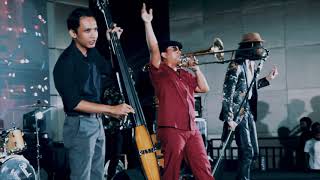 Download lagu Sisitipsi - Aroma Dia Live at Fourtyfive Radio mp3 Download lagu Sisitipsi - Aroma Dia Live at Fourtyfive Radio mp3