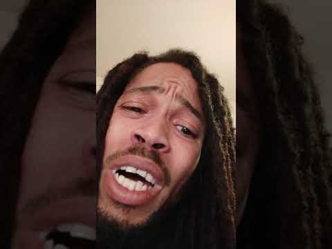 Jah Lightin Mountain.."life ain't easy.."! just a massage to the real people them with in grace.🇯🇲