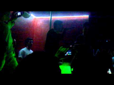 ? vs Yuste (Batalla de Gallos - ANDROIDES, 3º Edición)