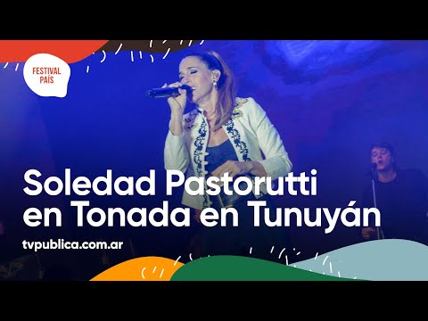 La Llamadora y Zamba de Amor en Vuelo por Soledad en Tonada en Tunuyán - Festival País 2022