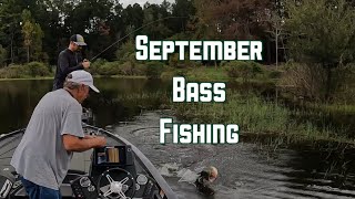 September BASS FISHING On Lake Sam Rayburn