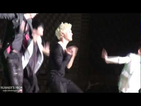 [Fancam] 120512 ZE:A Dream Concert - Lovey Dovey (Dongjun ver.)