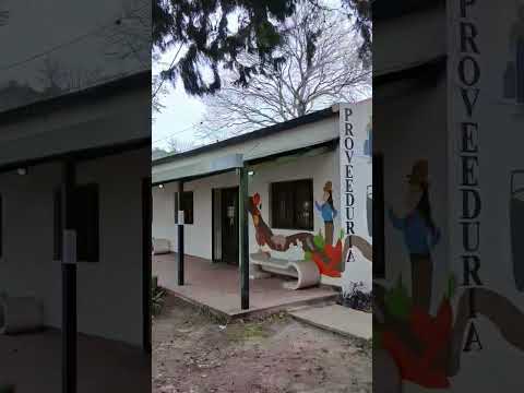 Escuela Alberdi. Oro Verde. Dpto. Parana. Entre Rios. 02